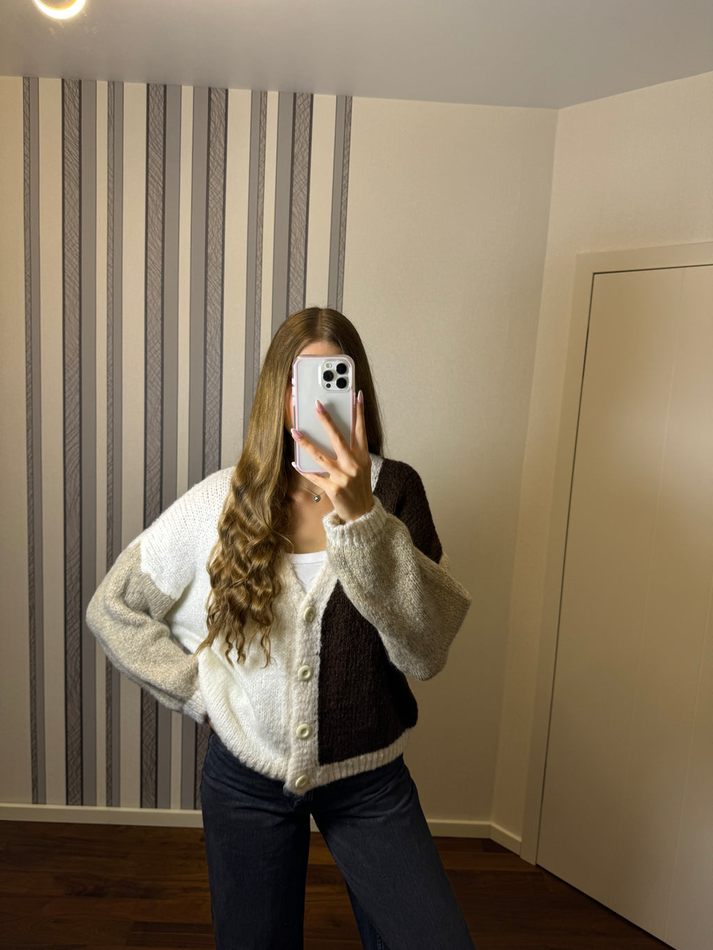 Cardigan Alora
